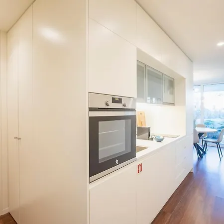 Bombarda By Lovelystay Apartment