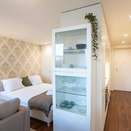 Bombarda By Lovelystay Apartment Porto