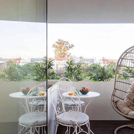 Apartment Bombarda By Lovelystay Porto