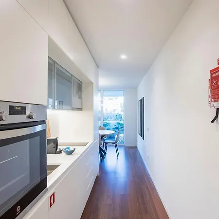 Bombarda By Lovelystay *