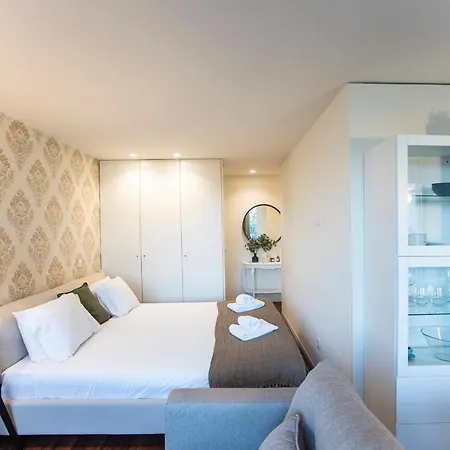 Bombarda By Lovelystay Appartement *