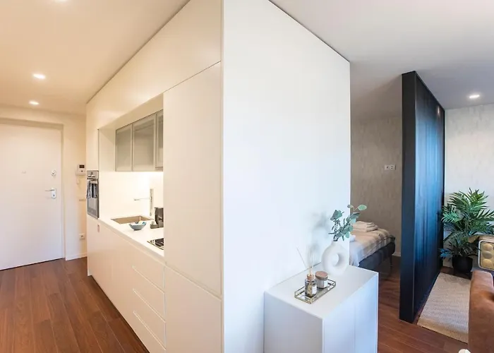 Bombarda By Lovelystay *