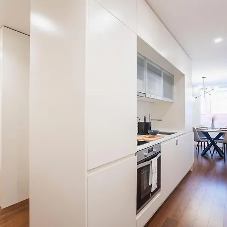 Apartament Bombarda By Lovelystay