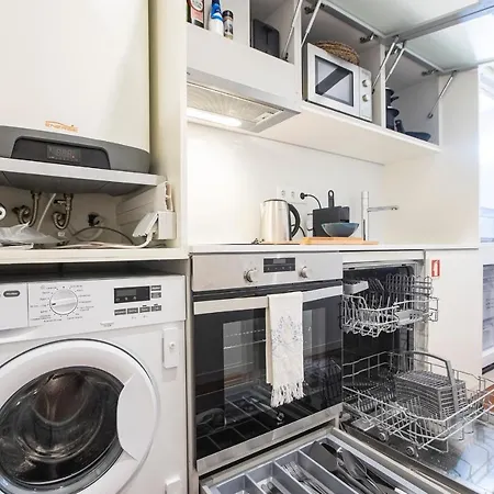 Bombarda By Lovelystay *