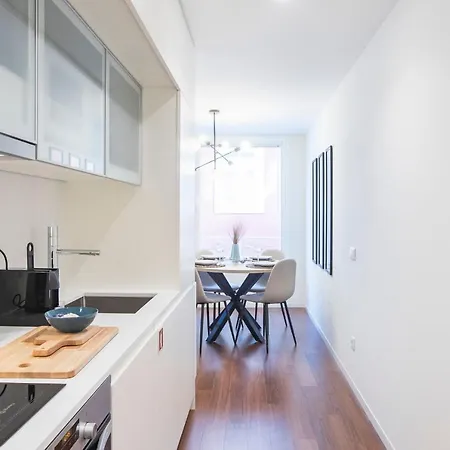 Bombarda By Lovelystay *