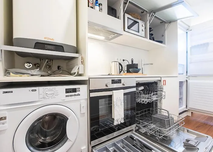 Bombarda By Lovelystay *